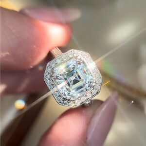 New 18k White Gold Semi Mount Ring Setting